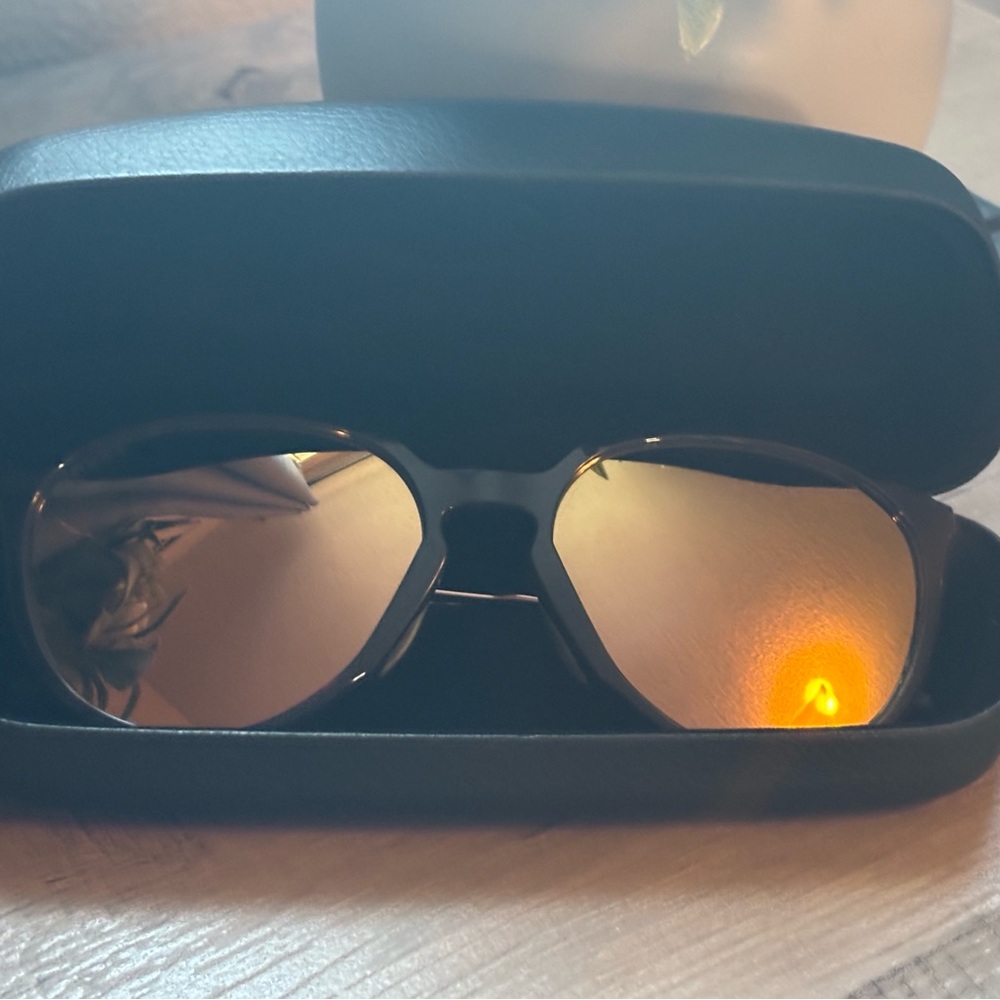 Oakley Women's Sielo Sunglasses - Picture 10 of 12